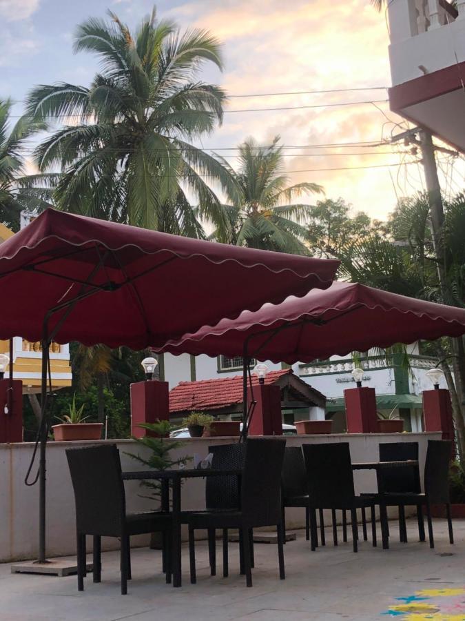 Big Daddy'S Inn Candolim Ngoại thất bức ảnh
